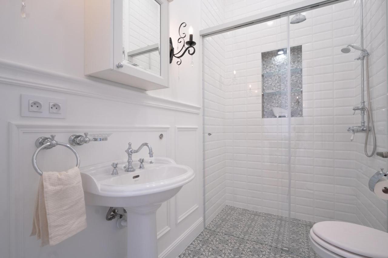 Charme De Provence In Prague Apartment Luaran gambar